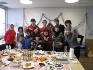 クリスマスパーティでの集合写真