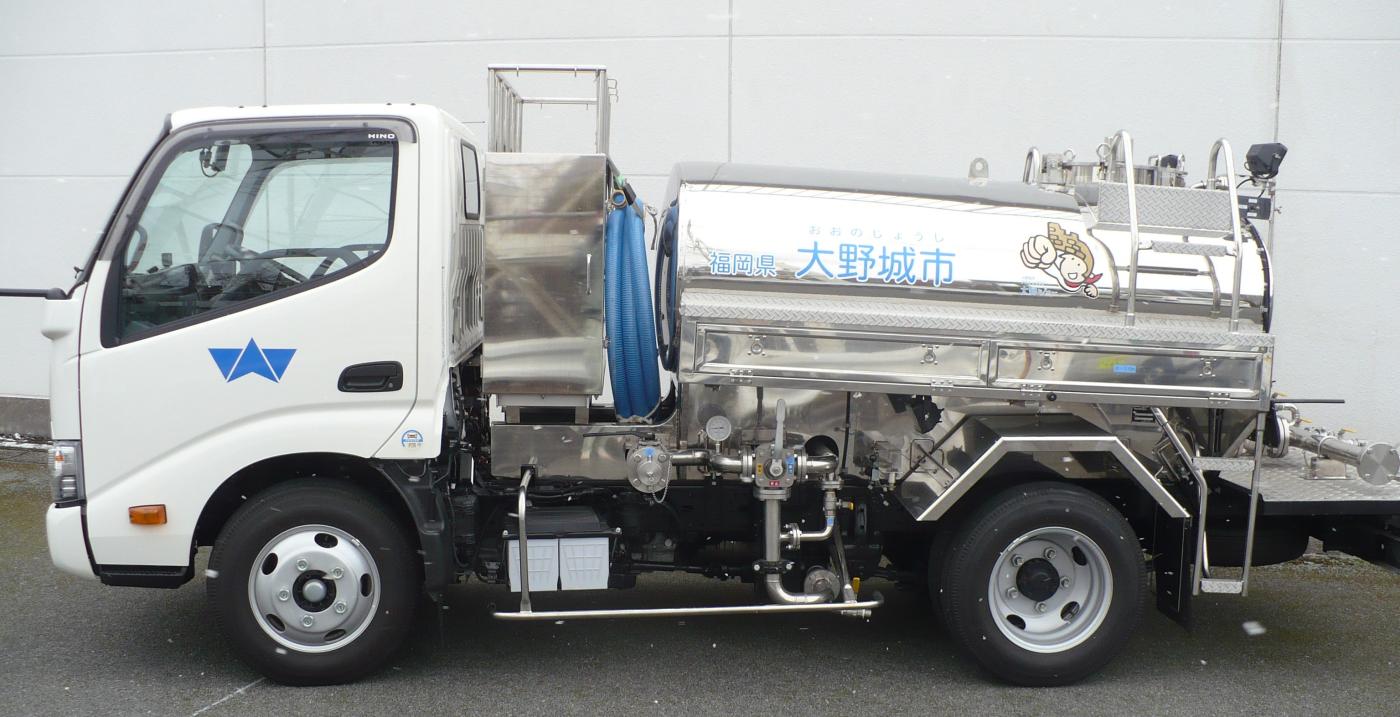 給水車全体像