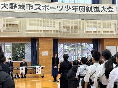 スポーツ少年団対抗剣道大会写真