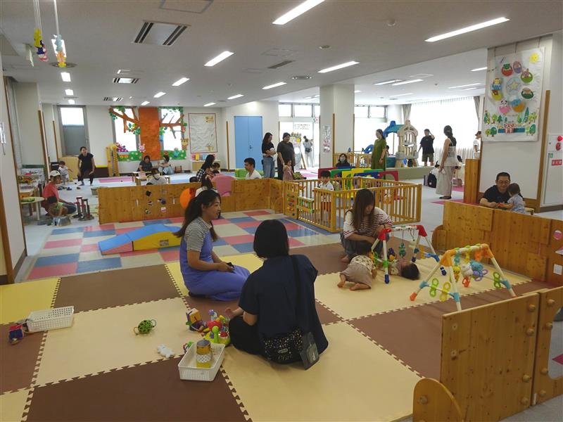 親子サロン室内全体