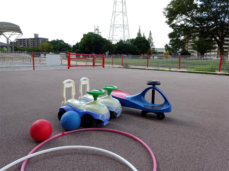 おひさまひろば　遊具おひさまひろば　遊具