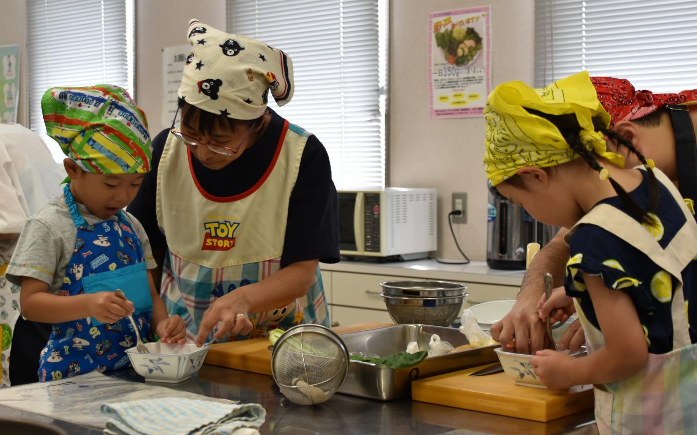 キッズクッキングの様子